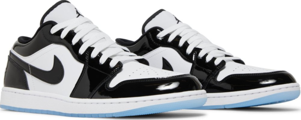 Air Jordan 1 Low SE Concord - Image 2