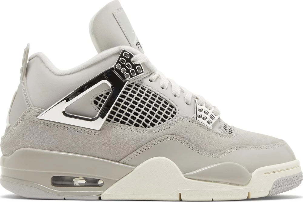 Nike Air Jordan 4 Retro Frozen Moments