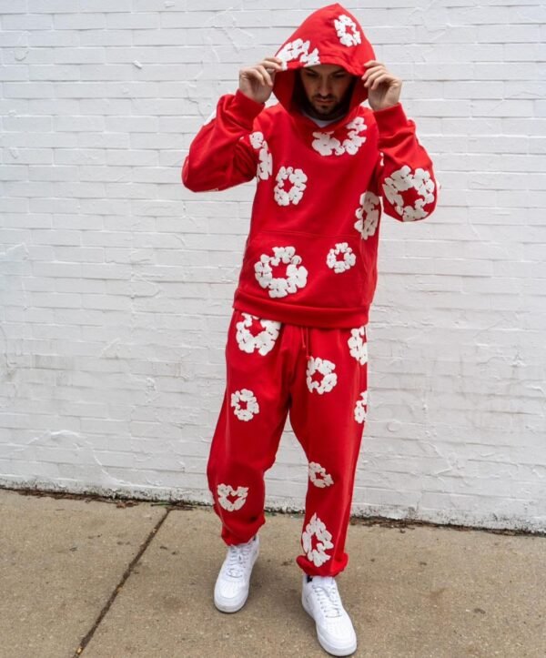 Denim Tears printed "Cotton Wreath" Red hoodie - Image 3