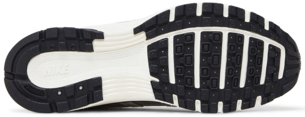 Nike P-6000 'Metallic Silver' - Image 3